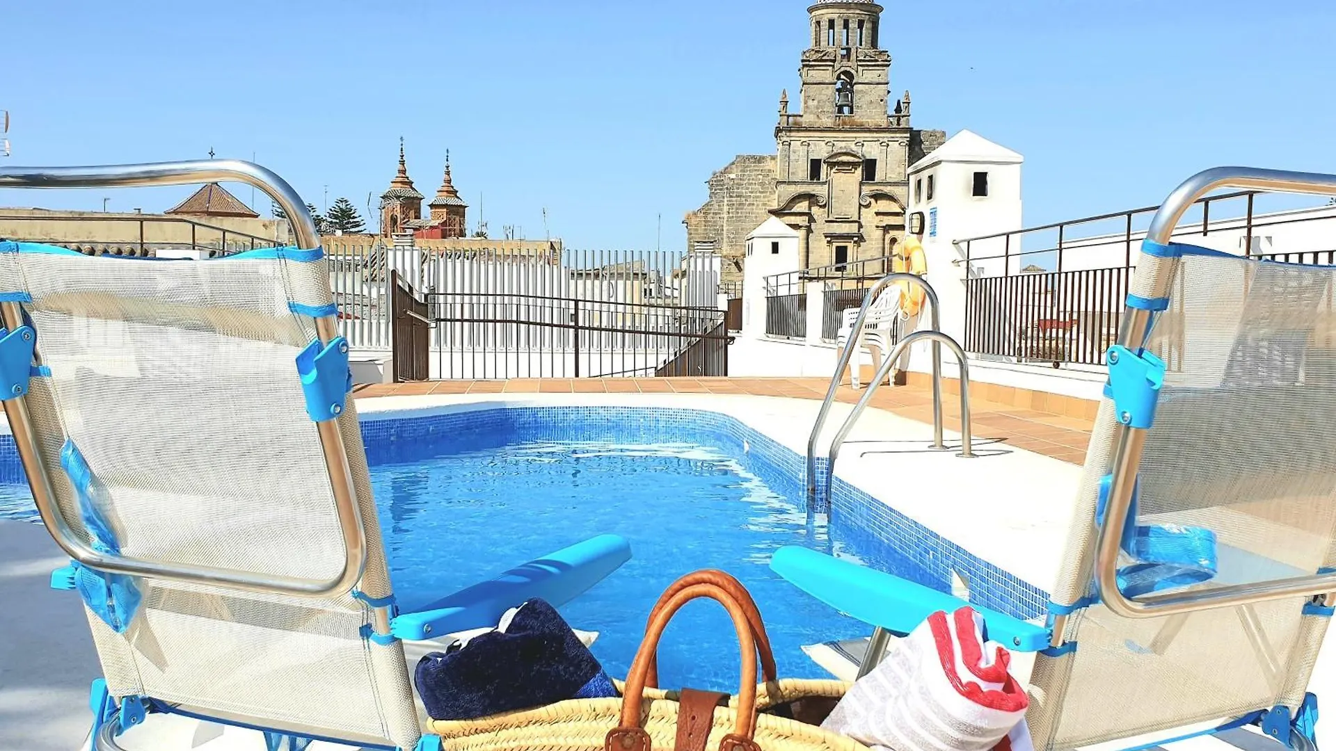 Sherryflat Sanjuan - Parking Apartment Jerez de la Frontera 0*,  Spain